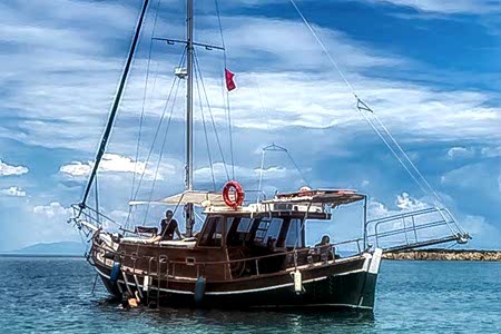 Foça Tekne Kiralama